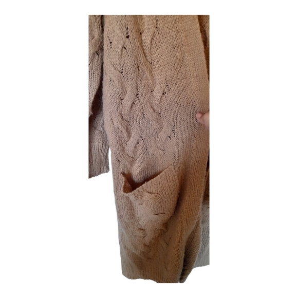 REVAMPED WOMENS XL SWEATER. - Picture 2 of 5